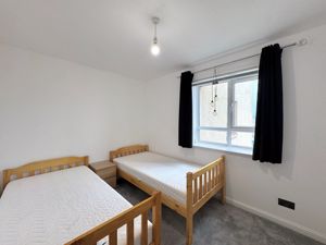 Photo 16- click for photo gallery